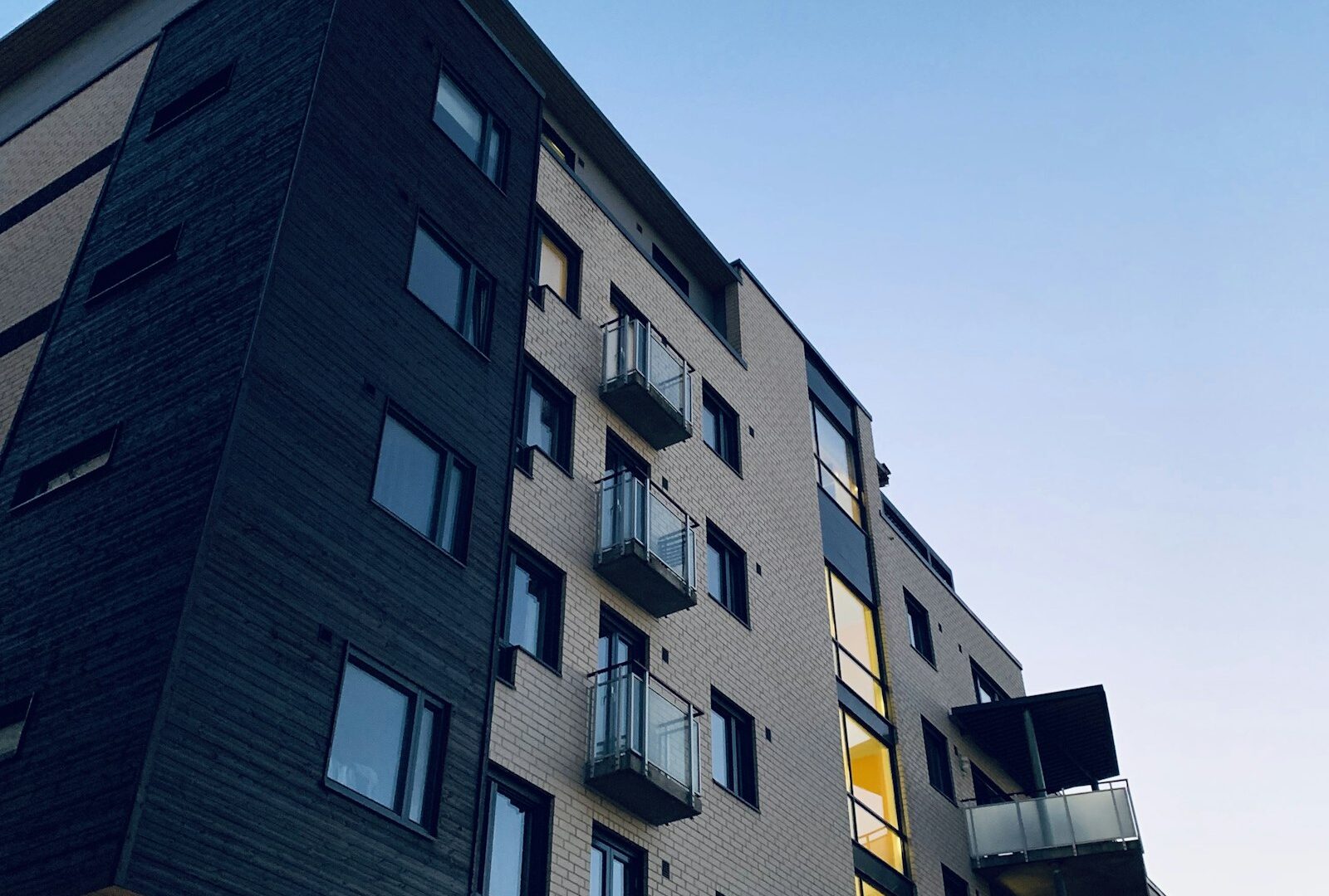 building — for sale — MONTPELLIER